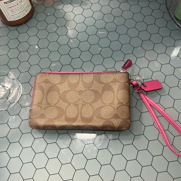Coach Wristlet - Picture 2 of 5